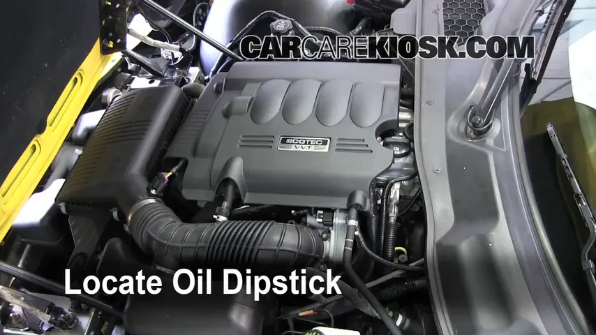 2007 Pontiac Solstice 2.4L 4 Cyl. Oil Check Oil Level